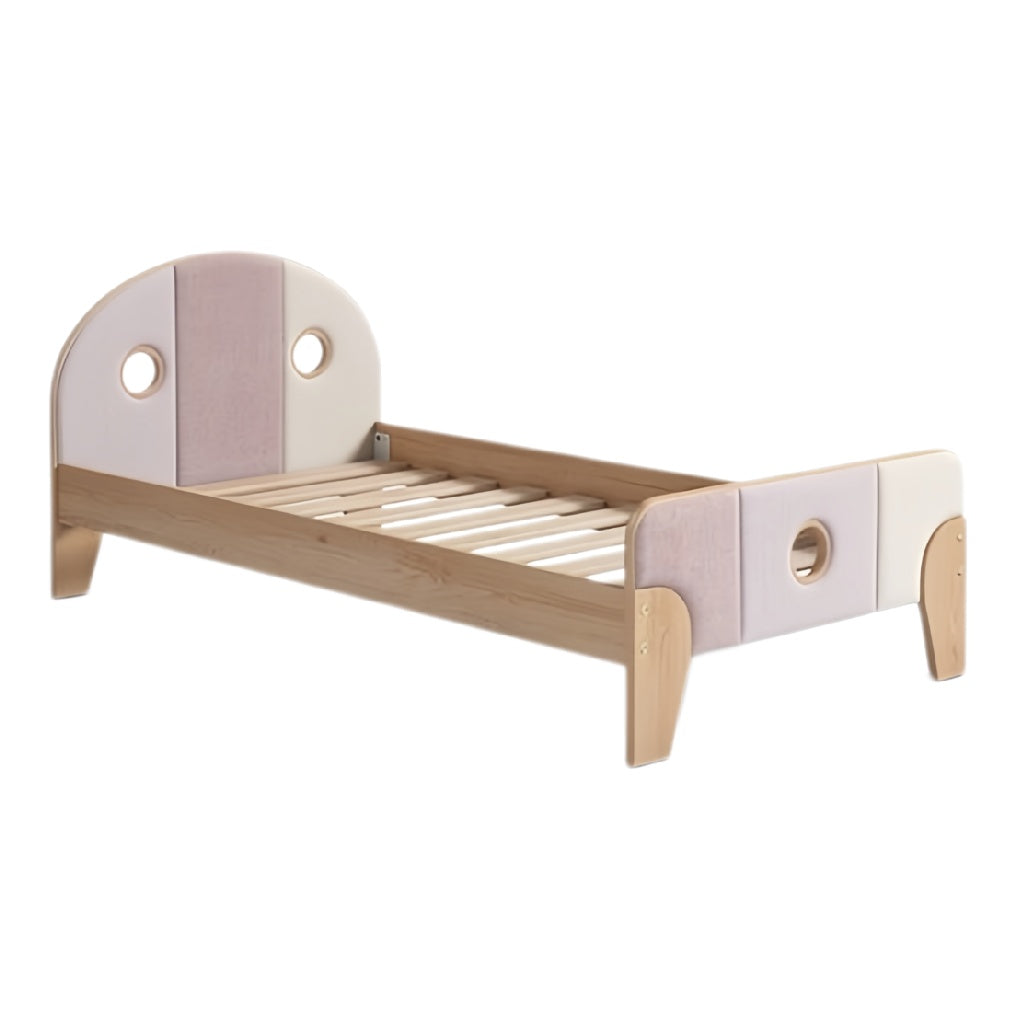 **Technische titel in het Nederlands: Moderne kinderbed met bamboe frame en kleurrijke panelen**