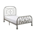 Technische titel in het Nederlands: **Stalen bedframe met geometrisch ontwerp**